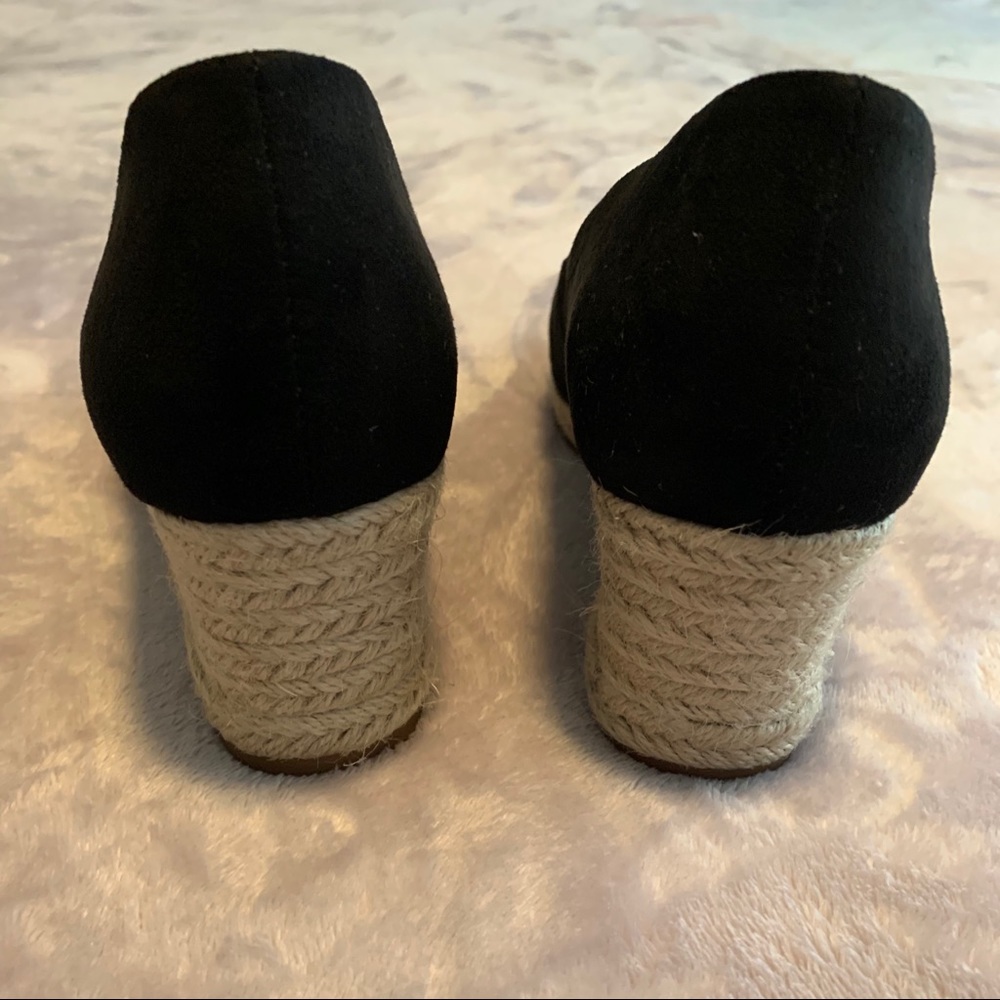 H&M Black Suede Wedge Peep Toe Sandals - Picture 3 of 4